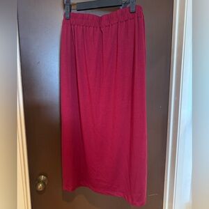 Burgundy High Waisted Stretchy Skirt with Slits